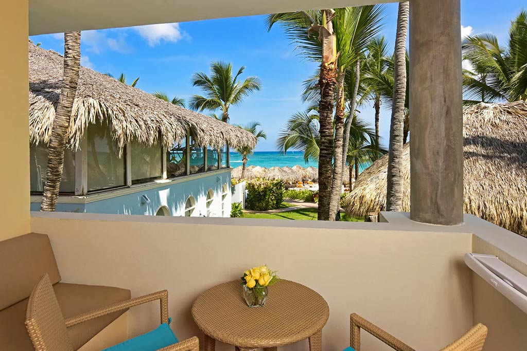 Vista desde la Habitación al Mar - Reservación de Hoteles / Resorts - Stayhappyrd.com