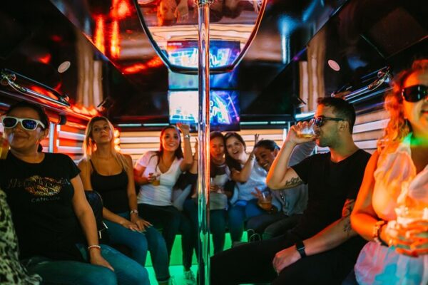 PARTY BUS PUNTA CANA